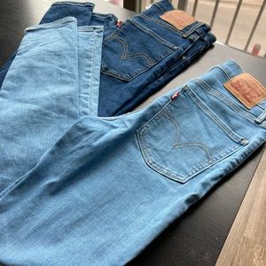 2 Pairs of Levis Mile High Super Skinny Jeans